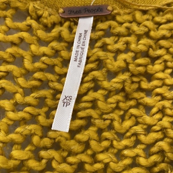 NWOT Free People Sunday Shore Sweater. XS - Picture 6 of 12